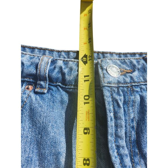 Wild Fable Rough Hem Distressed Ripped Hot Pants Hight Rise Denim Shorts Sz 9 - Picture 4 of 8